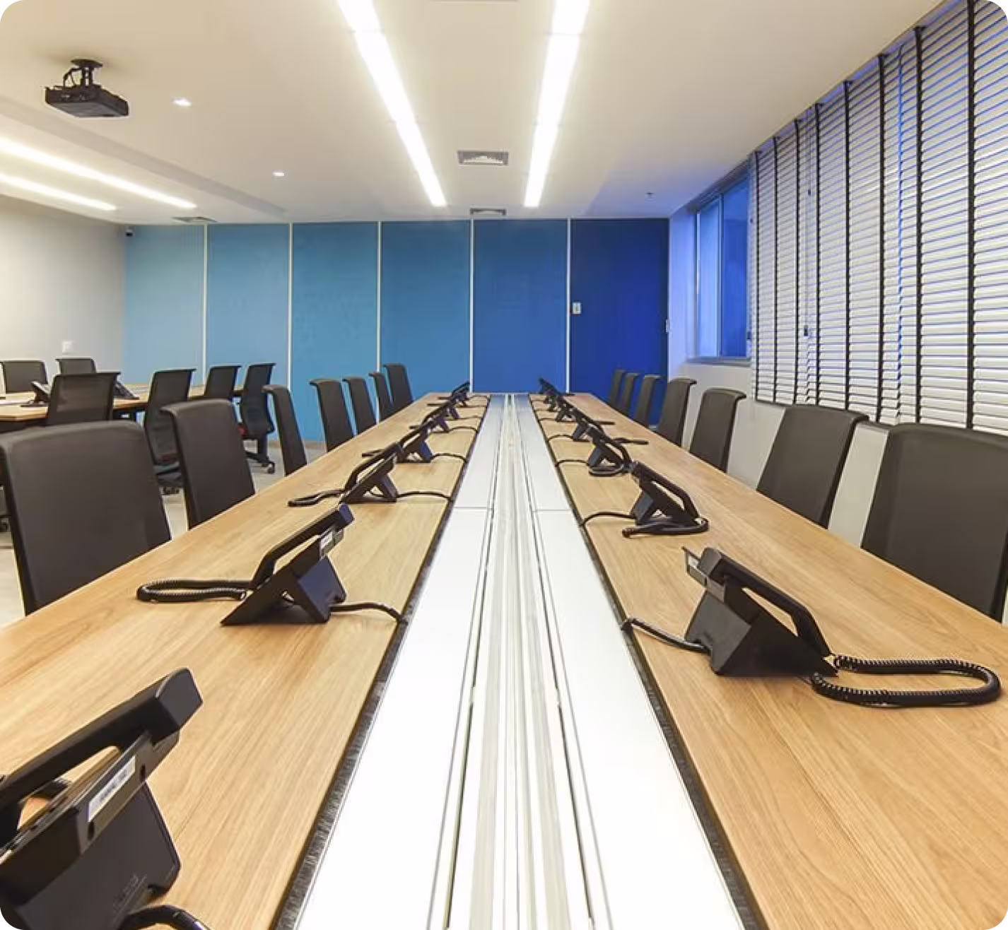 Sala de treinamento corporativo do Grupo Elion